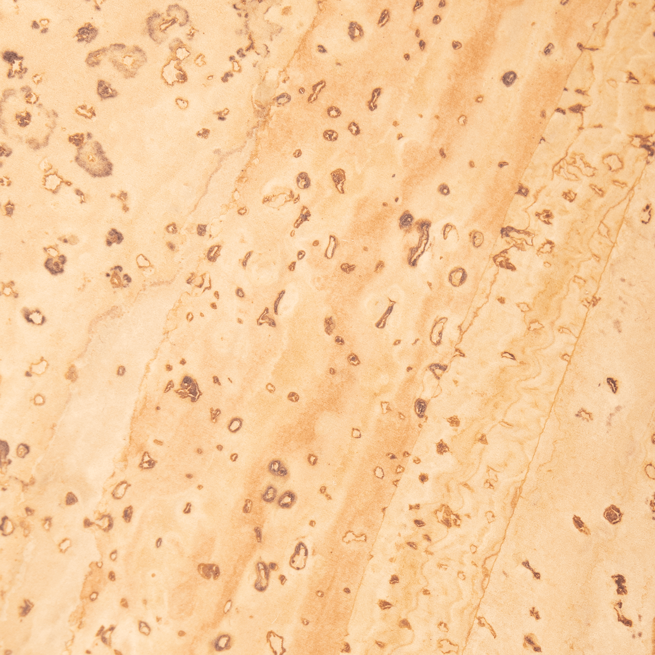 A close up view of the harmony pattern highlighting the natural variatiions of cork slices. 